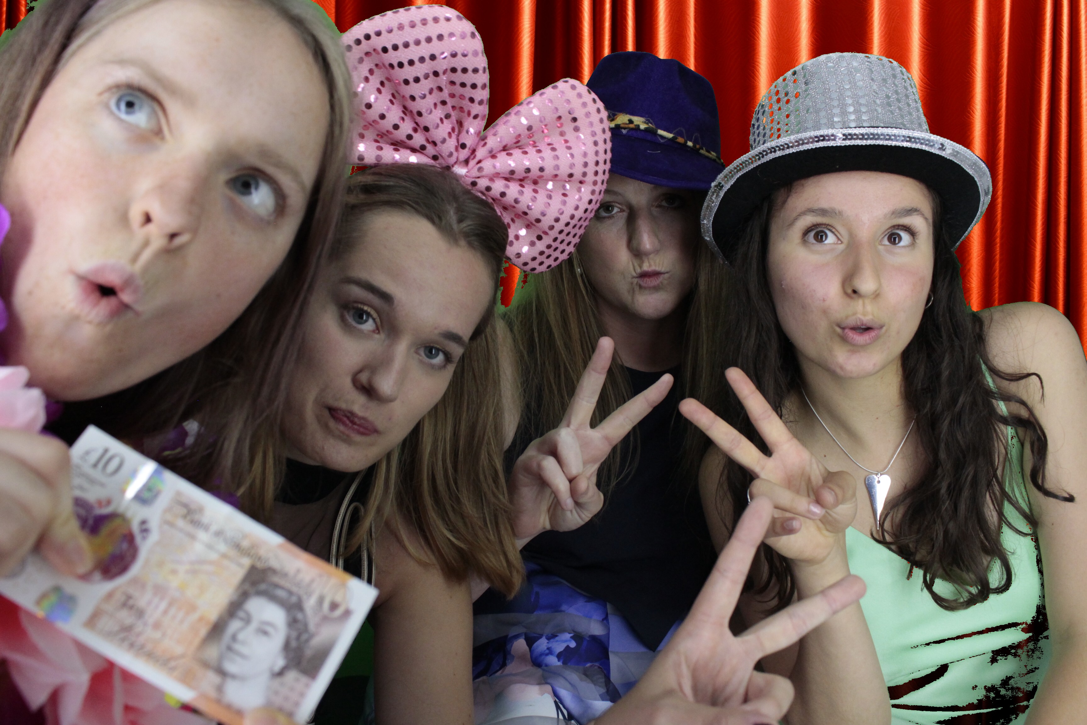 St Gabriel's Leavers 2019 | View more photos from the event at gallery.myphotoboothexperience.co.uk/u/MyPhotoBoothExperienceLtd/St-Gabriels-Leavers-2019